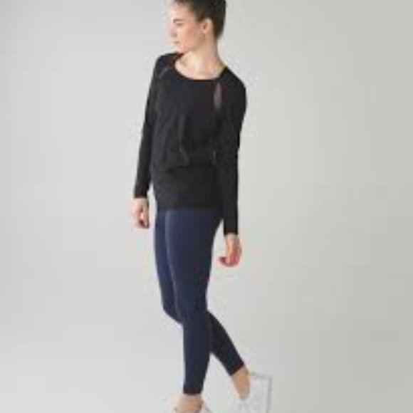 Lululemon If you're lucky long sleeve - size 4 - - Picture 4 of 11